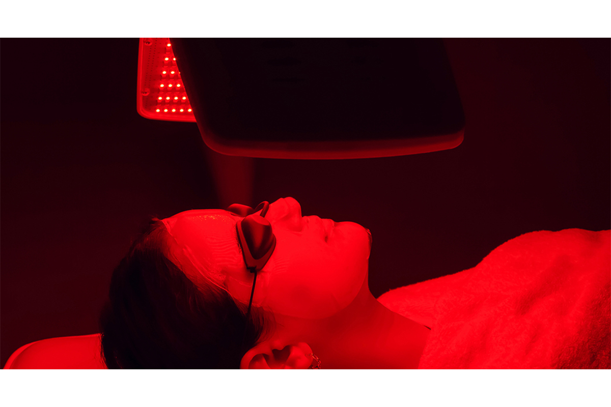 How to Choose the Right LED Light Therapy Device for Your Skin Type